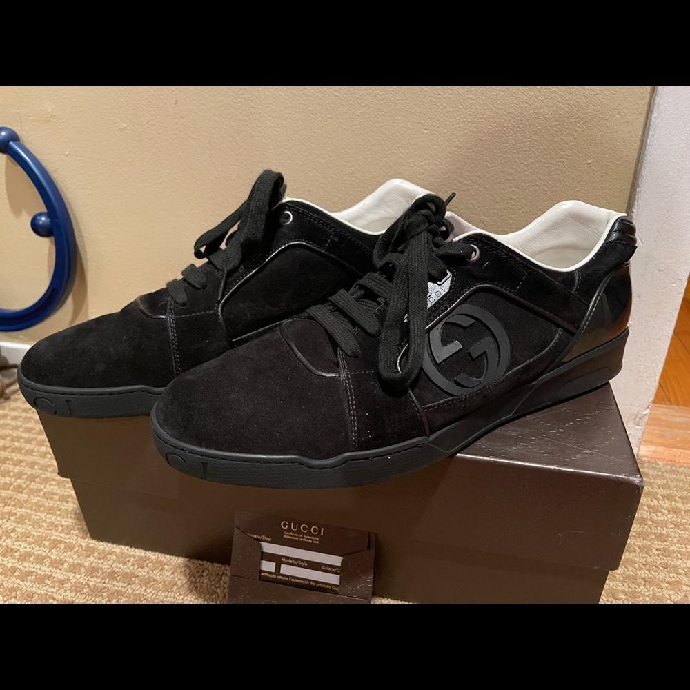 Gucci Black Suede Interlocking G Logo Low Top Sneakers